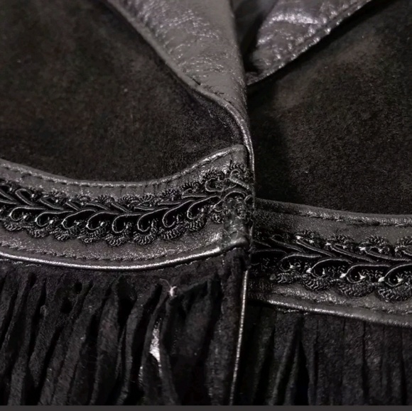 VINTAGE WILSON'S 100% GENUINE LEATHER SUEDE BLACK FRINGE CROP JACKET - Picture 3 of 10
